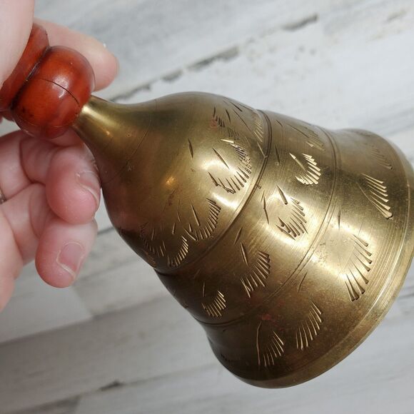 Vintage Etched Brass Hand Bell Wood Handle India - School, Teacher, Call Service - Picture 9 of 12